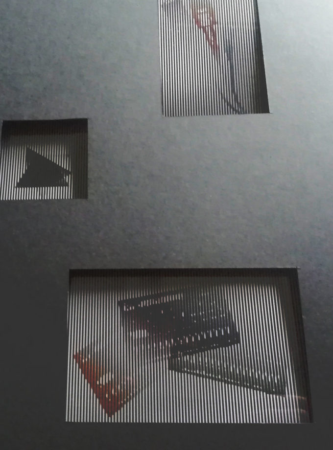 Objetrouvé n°7: LA CHATTE / COLLECTOR NIKOLU n°7+n°8